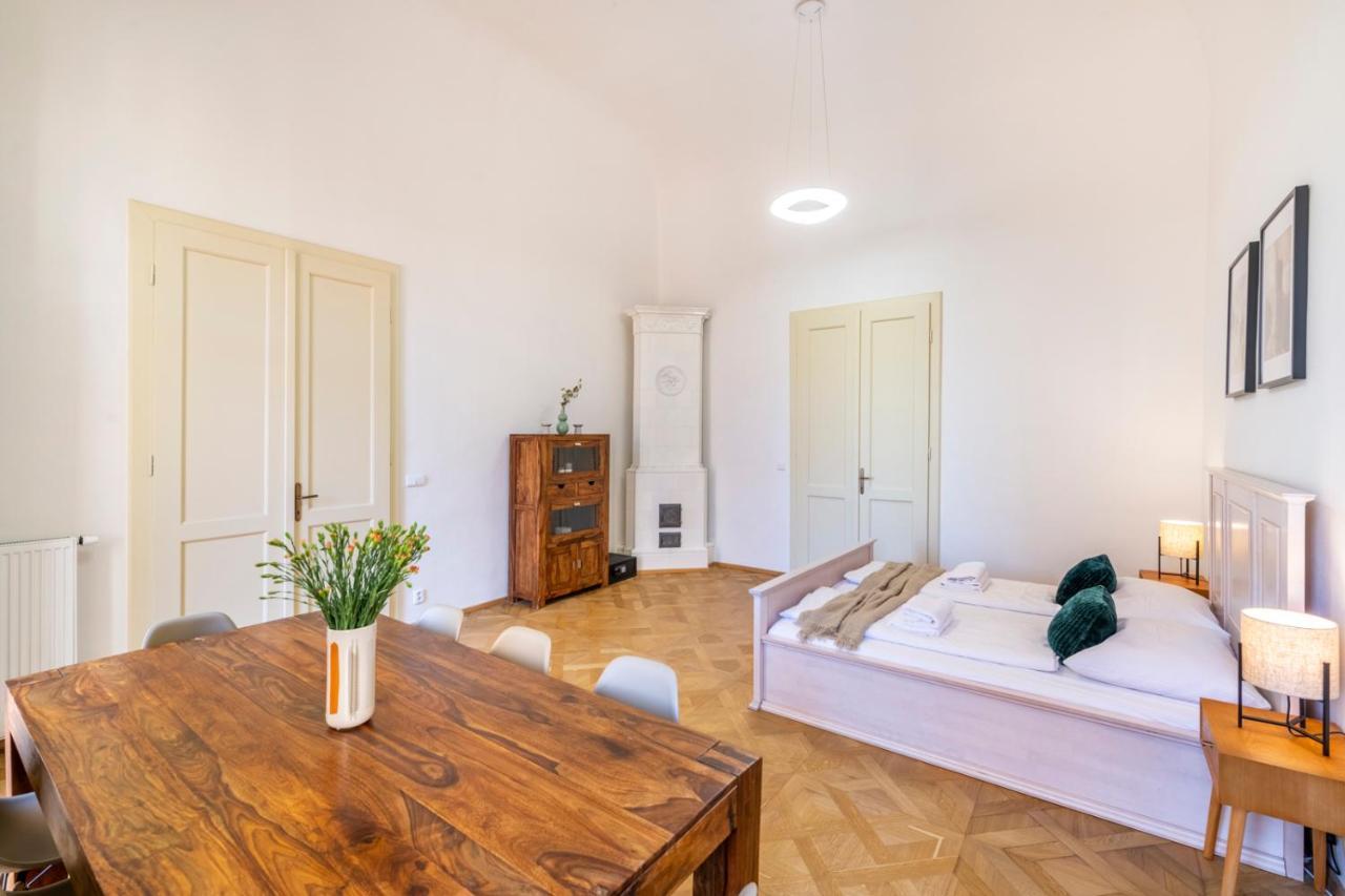 Aparthotel Celetna - Old Town Praha